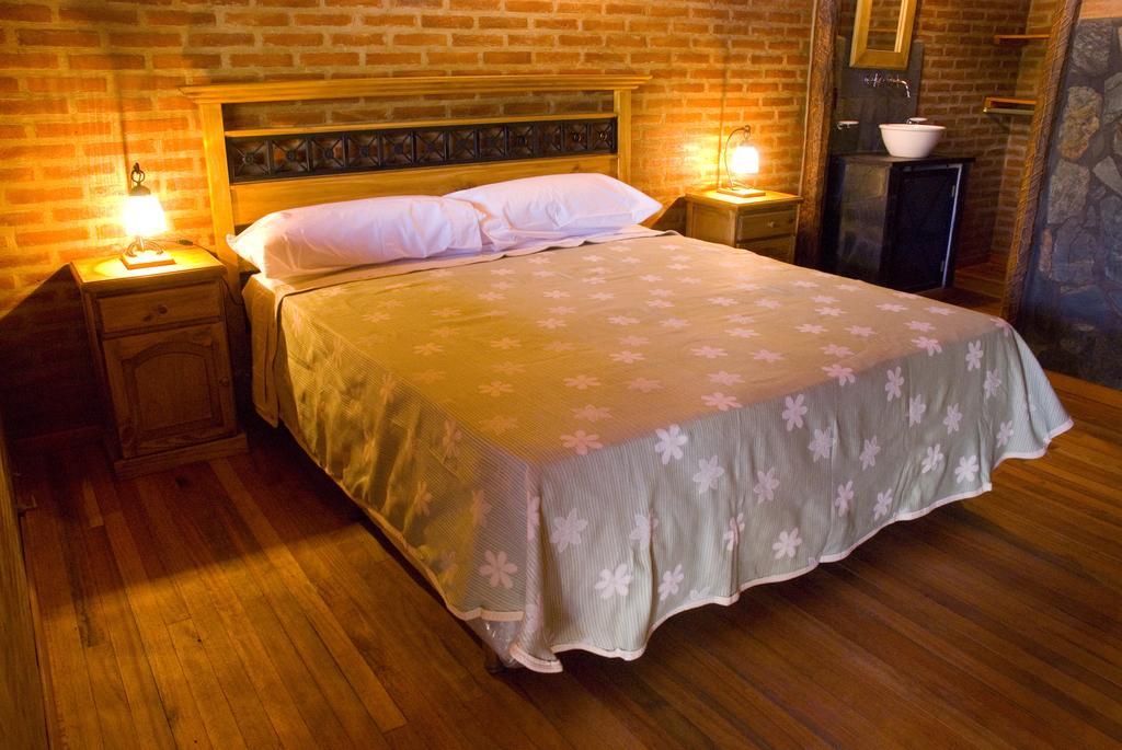 Lauquen Pilmaiquen Y Spa Merlo Buitenkant foto